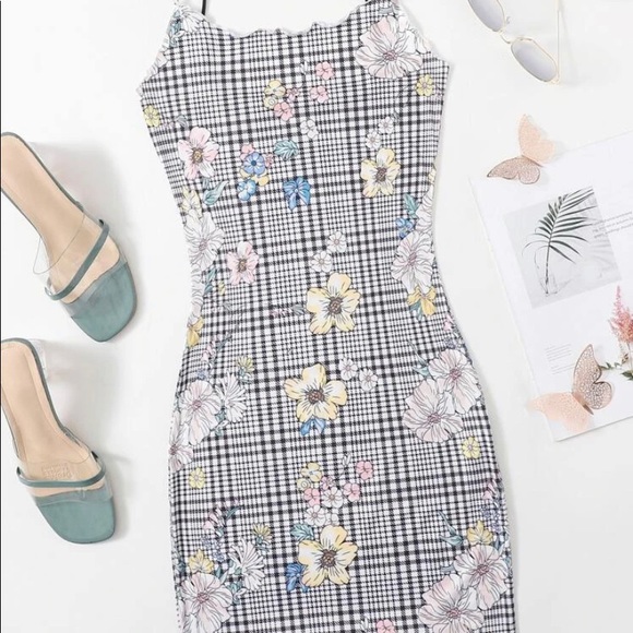 Skirts - Picture 4 of 7